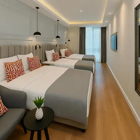 Center Port Karakoey Hotell