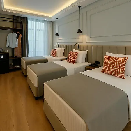 Hotell Center Port Karakoey