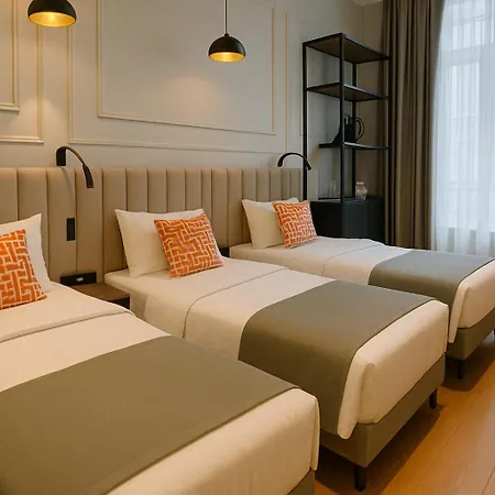 Center Port Karakoey Hotel *