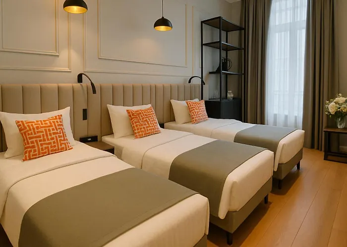 Center Port Karakoey Hotel *